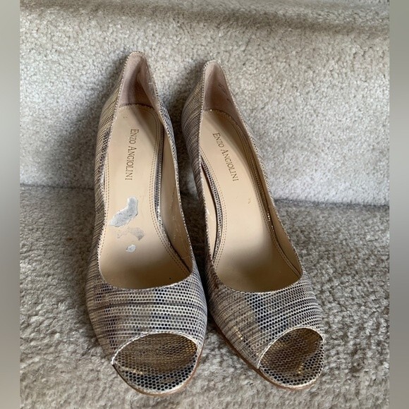 Enzo Angiolini Tanen Iridescent Light Gold Peep Toe Platform Heels Size 8.5N - Picture 2 of 9